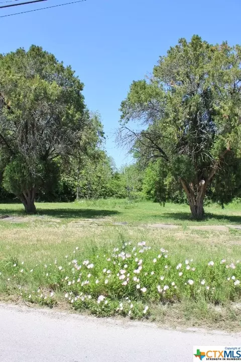 Bartlett, TX 76511,0 W Clark ST