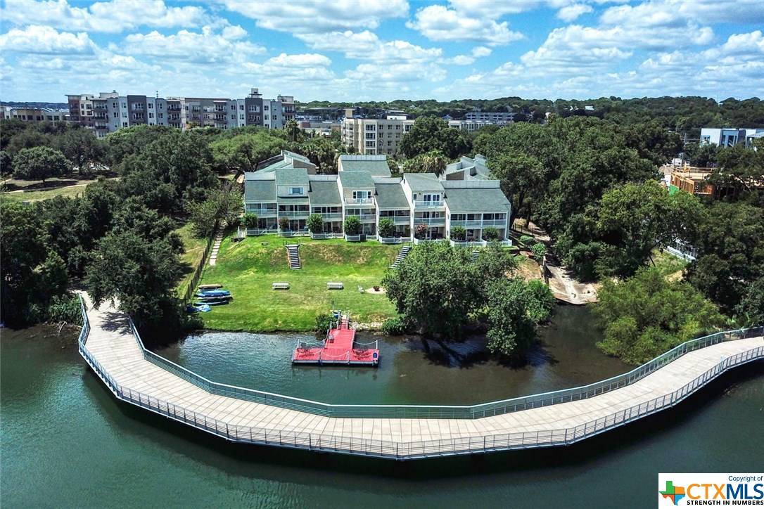 Austin, TX 78741,1818 S Lakeshore BLVD #11