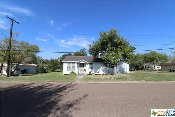 Victoria, TX 77901,3404 E Forrest ST