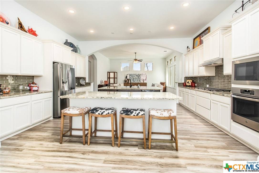 20895 Misty Arbor,  Garden Ridge,  TX 78266