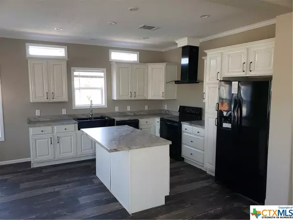 New Braunfels, TX 78130,186 Caddell LN