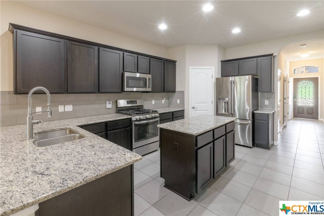 Round Rock, TX 78681,3451 Mayfield Ranch BLVD #402
