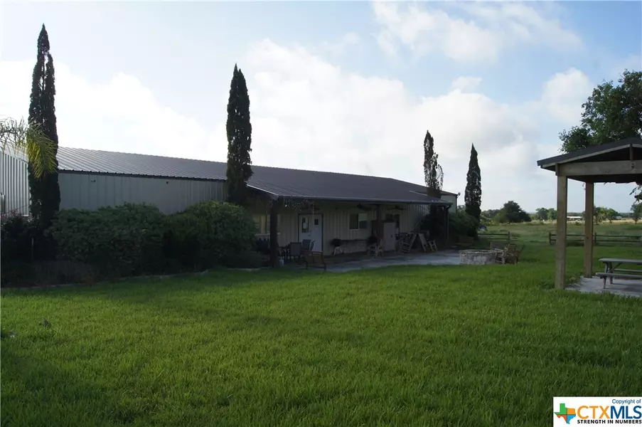 838 S St Hwy 72 HWY, Yorktown, TX 78164