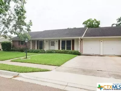 107 Yorkshire Lane, Victoria, TX 77904