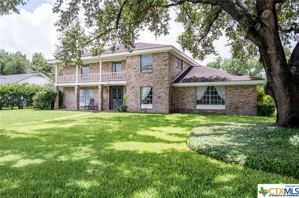 101 Alameda CIR, Victoria, TX 77904