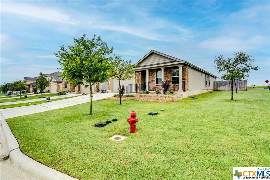 Jarrell, TX 76537,300 Druse LN