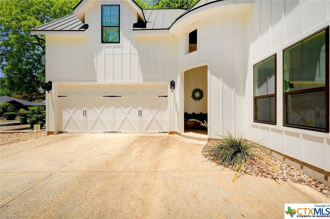 Austin, TX 78702,3112 Garwood ST