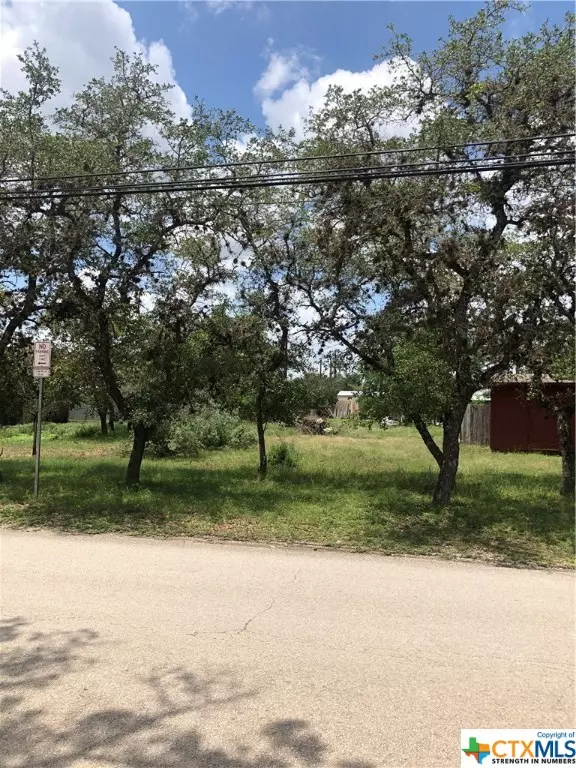 202 River RD,  Wimberley,  TX 78676