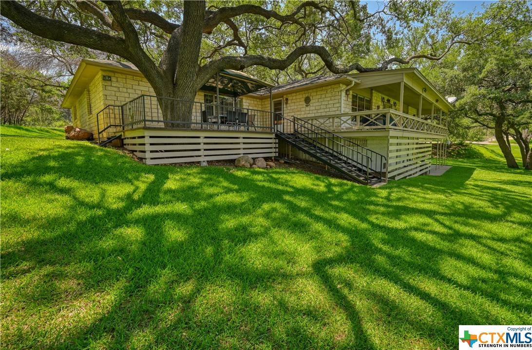 1110 S Rockwood DR, Buchanan Dam, TX 78608