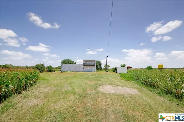 Goliad, TX 77963,4414 FM 2043