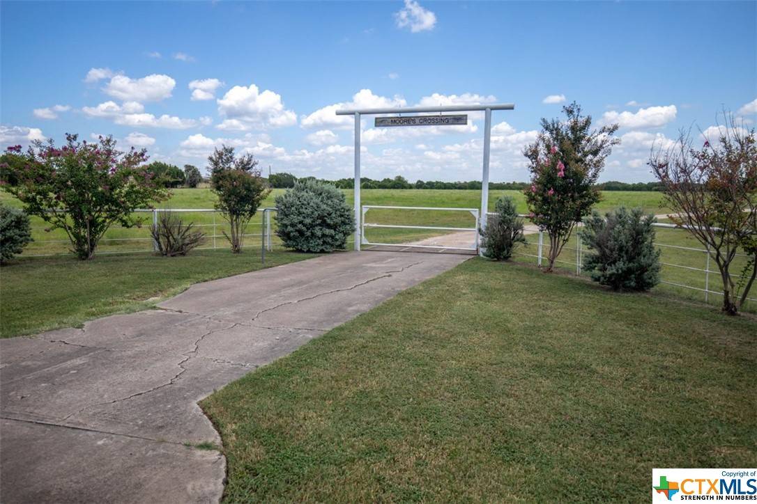 200 N Roy Reynolds DR, Killeen, TX 76543
