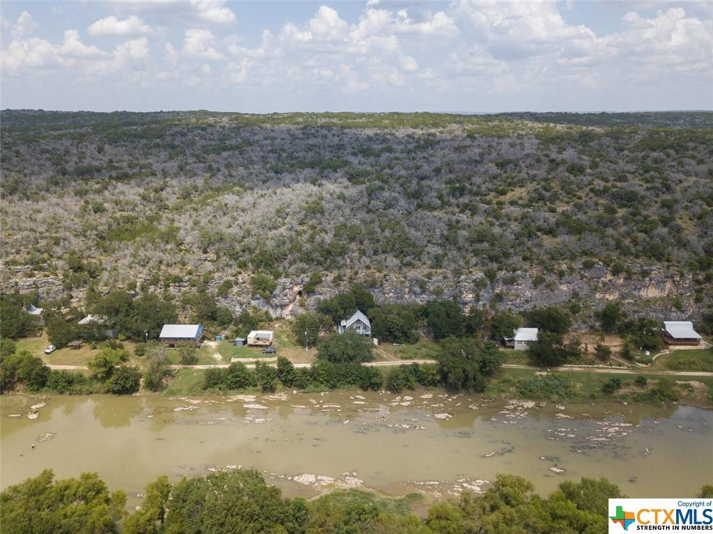 Lampasas, TX 76550,2028 N River RD