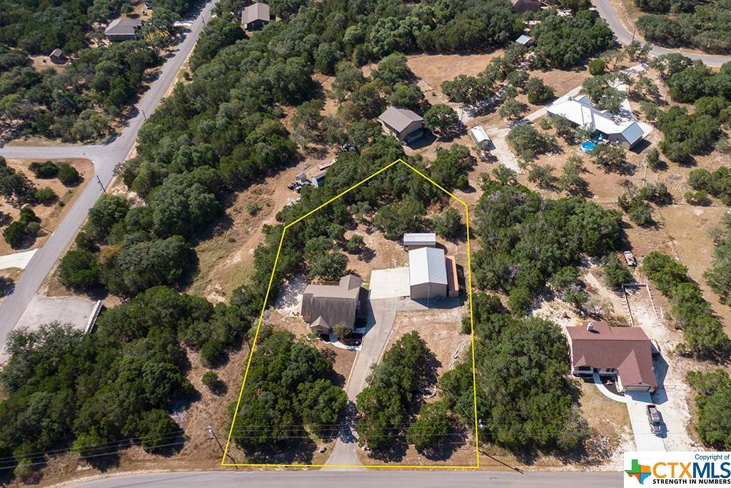 1100 Yaupon DR, Fischer, TX 78623