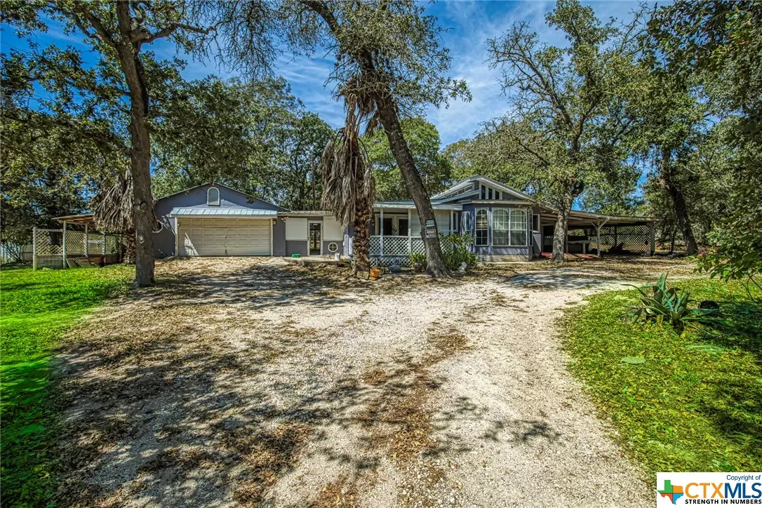 Seguin, TX 78155,318 Blackjack Oak RD