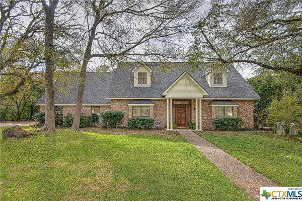 444 Lost Forest LN, Marlin, TX 76661