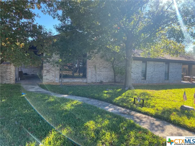 609 Ash ST, Copperas Cove, TX 76522