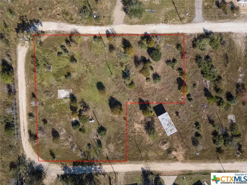 120 Wild Bird LOOP, Smithville, TX 78957