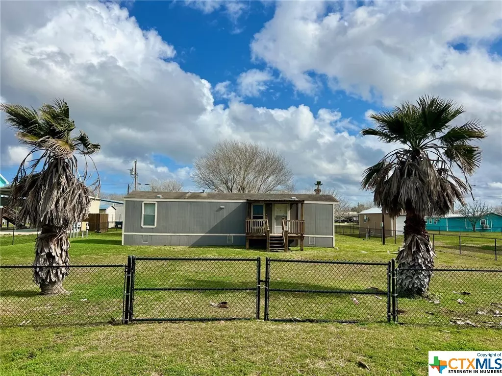 Port Lavaca, TX 77979,71 Betty ST