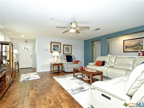 Leander, TX 78641,2003 Sydnee DR