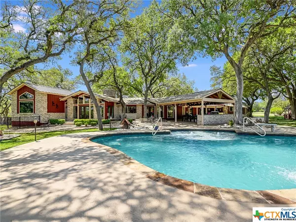 New Braunfels, TX 78132,1017 Elm Creek RD