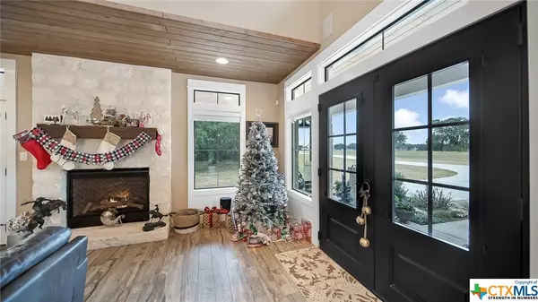 Spring Branch, TX 78070,117 Falling Leaves CT