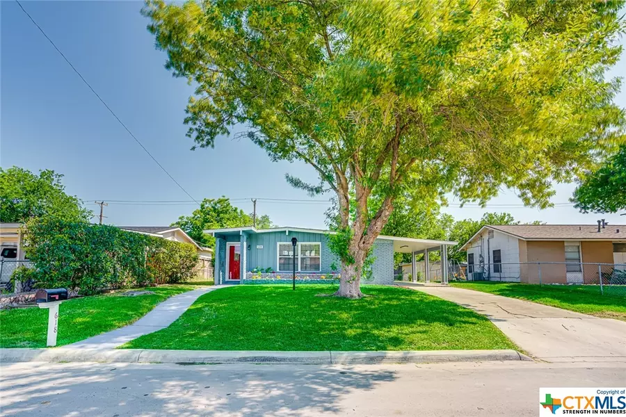618 Millwood LN, San Antonio, TX 78216