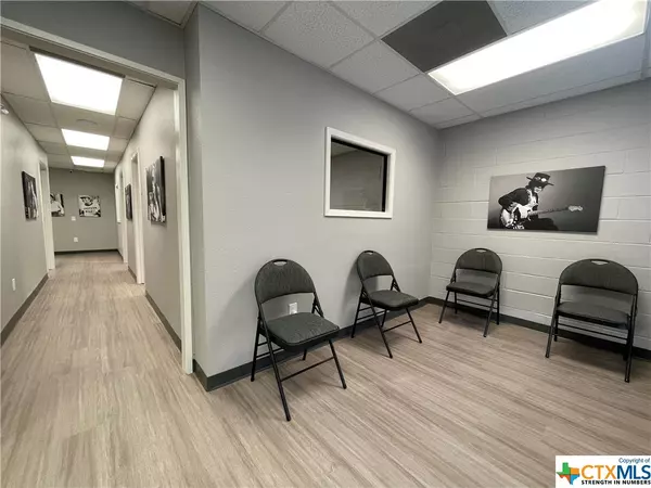 San Marcos, TX 78666,1409 N Bishop ST