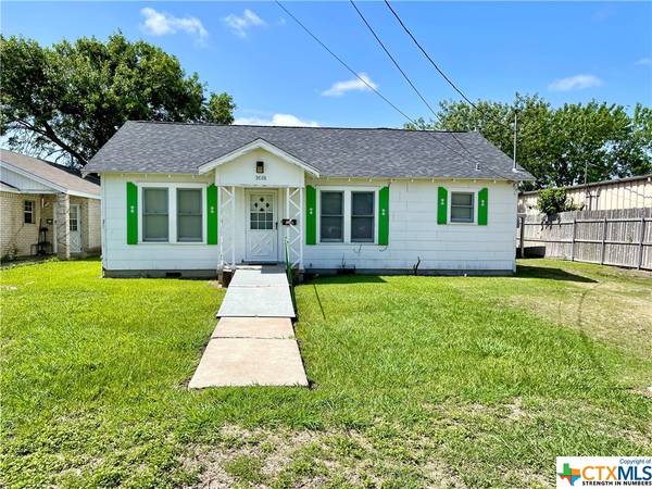 3601 Lone Tree RD,  Victoria,  TX 77901