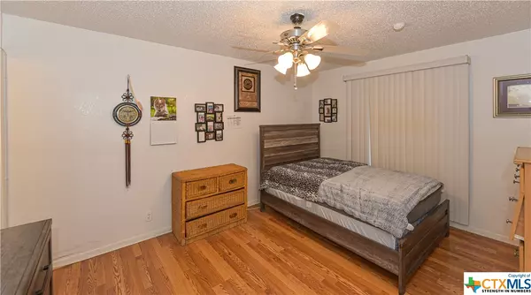 Temple, TX 76501,1301 N 10th ST