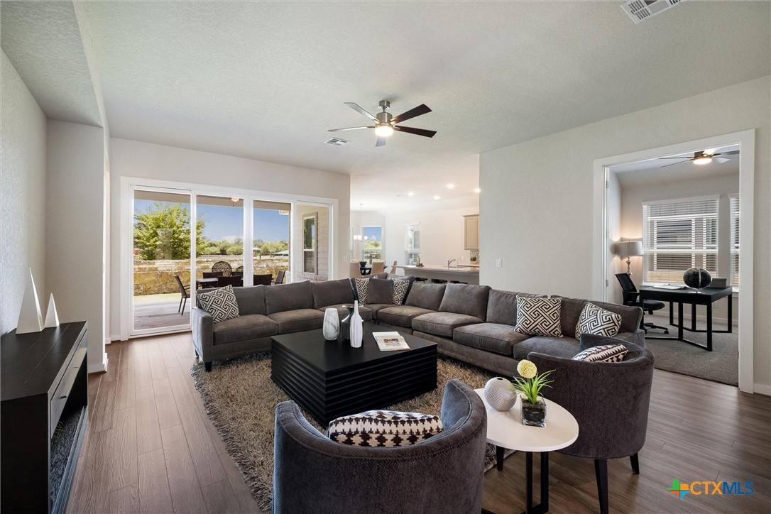 Schertz, TX 78154,11305 Hollering PASS