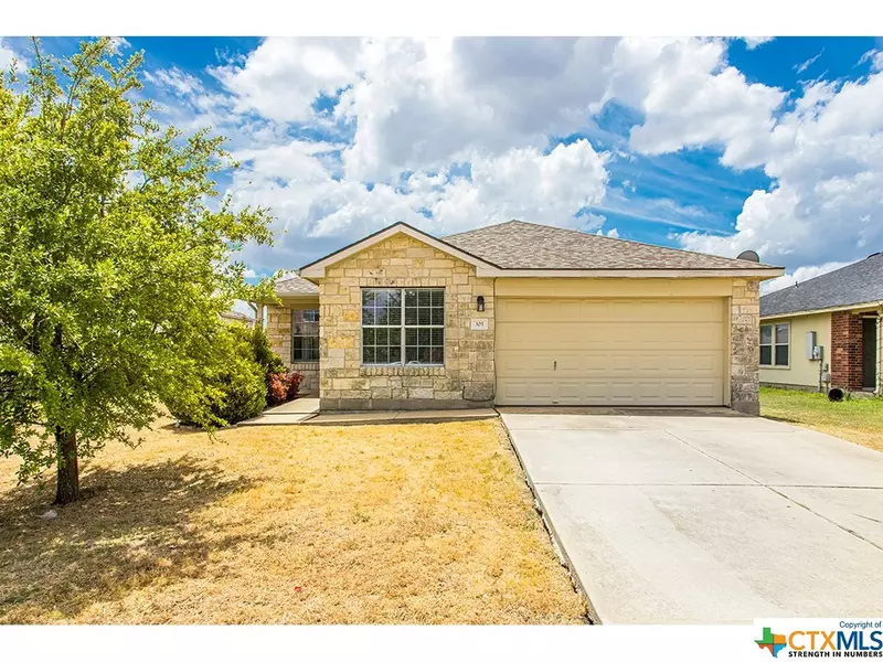 305 Flinn ST, Hutto, TX 78634