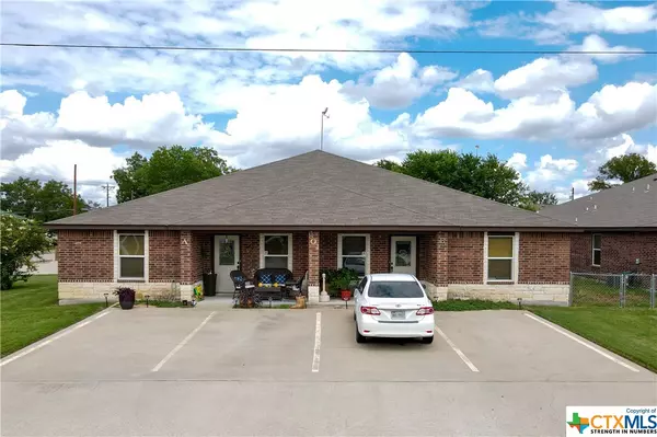 801 & 803 S Live Oak ST #8,  Lampasas,  TX 76550