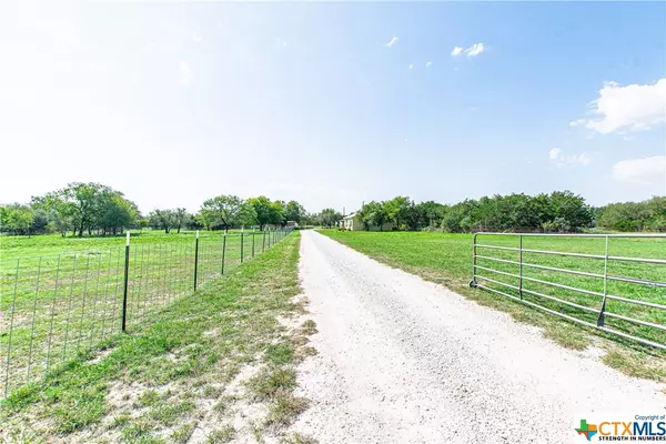 Kempner, TX 76539,747 Private Road 3180