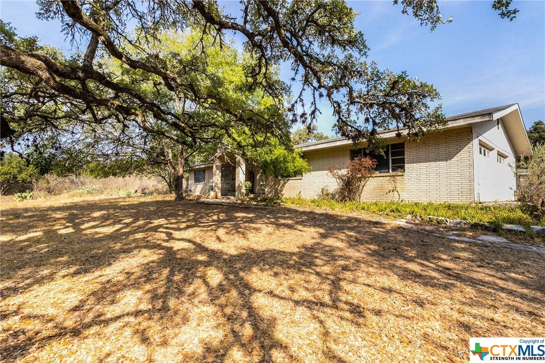 New Braunfels, TX 78132,127 Oak Hill Dr.