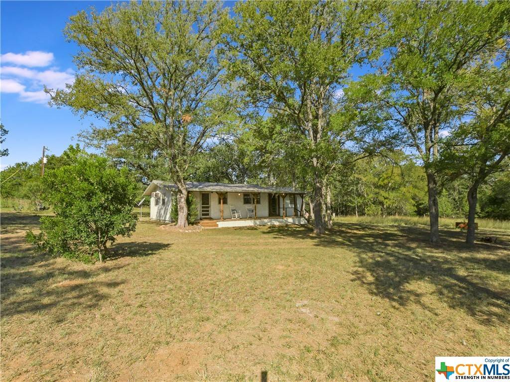 Dale, TX 78616,102 Green Acre DR