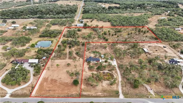 Seguin, TX 78155,705 Rawhide RD