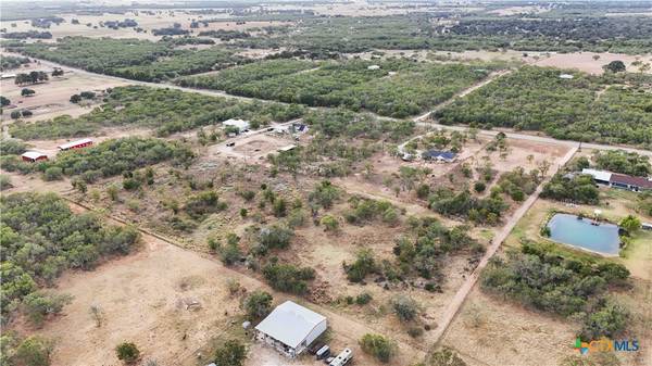 705 Rawhide RD, Seguin, TX 78155