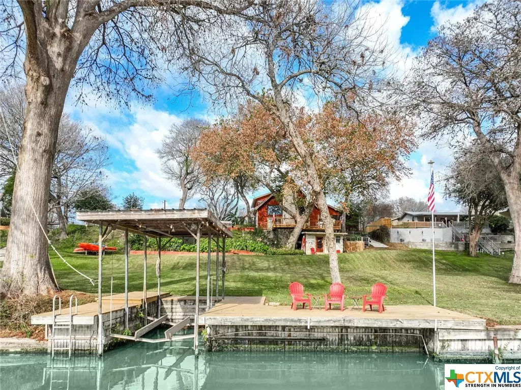 New Braunfels, TX 78130,657 Ridgeroad DR