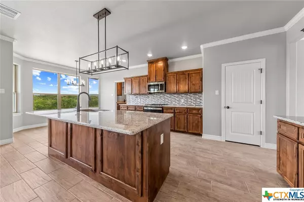 Kempner, TX 76539,3638 Morgan Mill RD