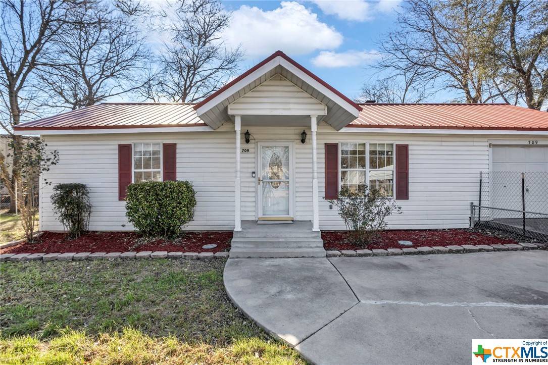 709 E 7th AVE, Belton, TX 76513