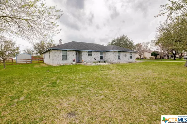 105 Gentle Breeze ST, Victoria, TX 77905