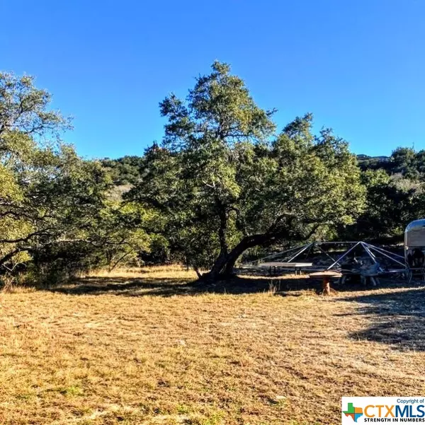 141 Deepwell,  Canyon Lake,  TX 78133