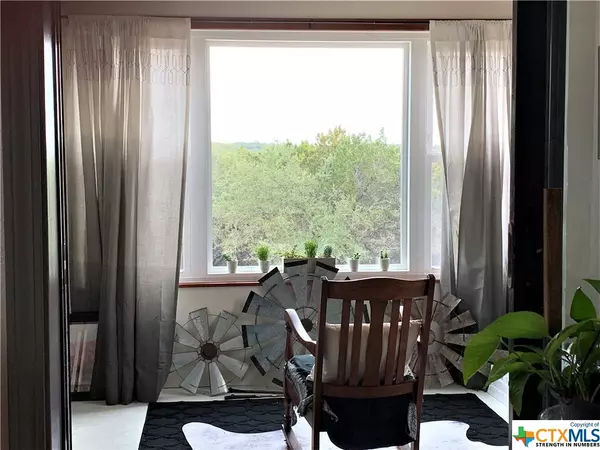 Fischer, TX 78623,154 Draft Horse LN