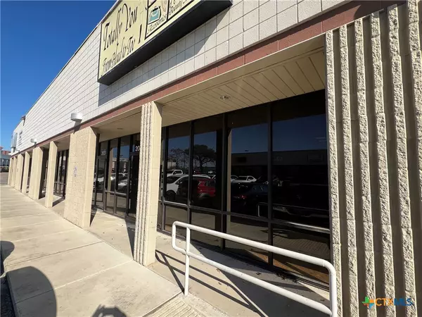 Killeen, TX 76542,2501 S W S Young DR #203-04