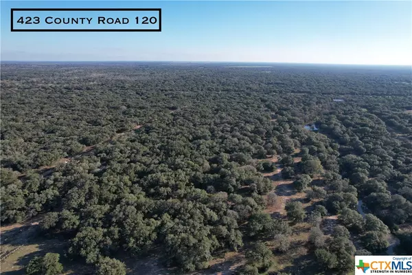 423 County Rd 120, Hallettsville, TX 77964