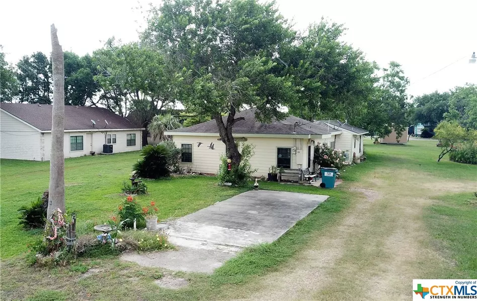 25 Boundary ST, Port Lavaca, TX 77979