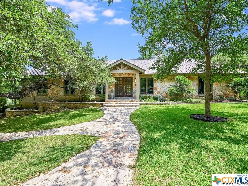 111 G W Haschke LN, Wimberley, TX 78676