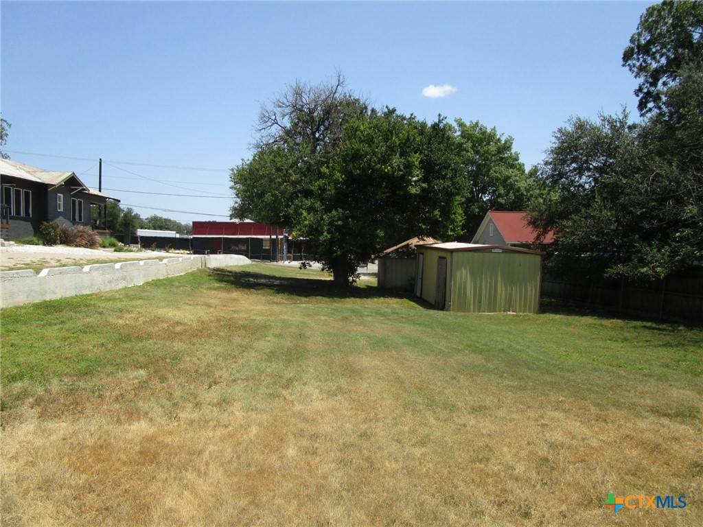New Braunfels, TX 78130,840 S Castell AVE