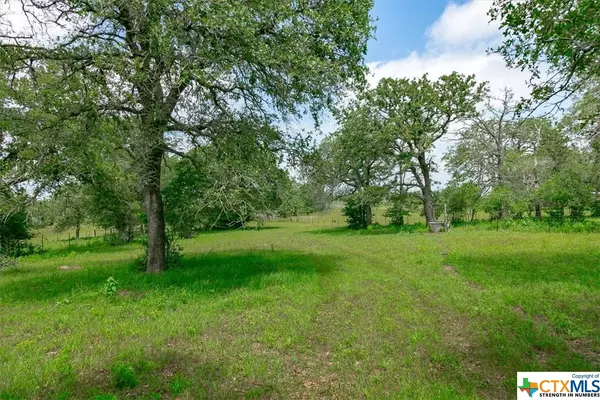 1890 Sandy Fork RD, Harwood, TX 78632