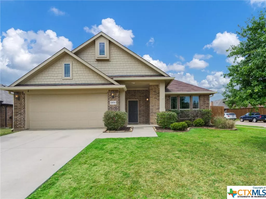 Aubrey, TX 76227,1104 Longhorn Dr